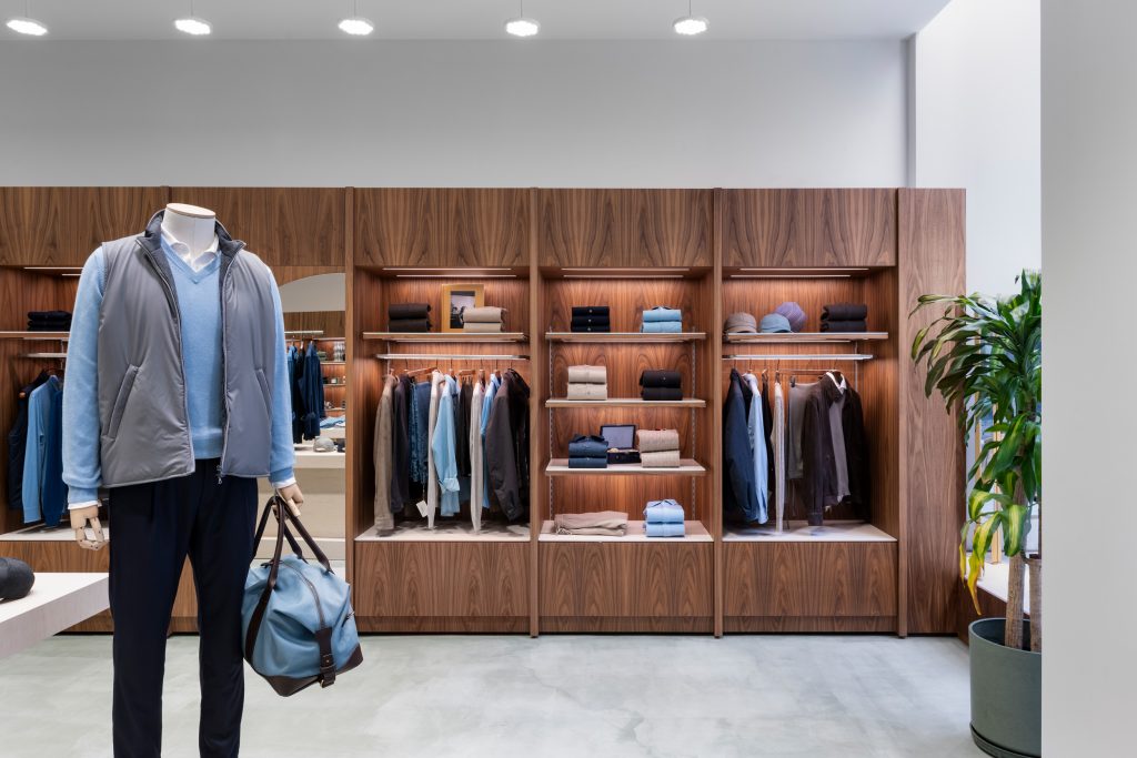 Luca Faloni - Retail Interior Construction Company - Toronto Commercial Contractors