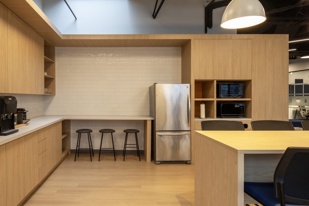 NEOEN - Office Construction Toronto Commercial Contractors