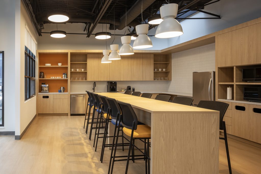 NEOEN - Office Construction Toronto Commercial Contractors