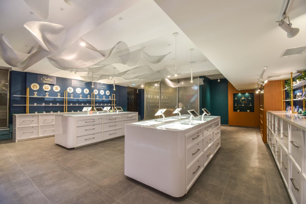Qunubu Cannabis - Retail Design-Build Project in North York, Toronto - Toronto Commercial Contractors 