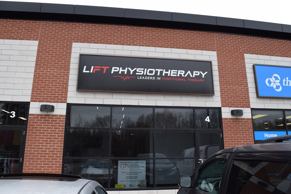 toronto commercial contractors physio clinic 1
